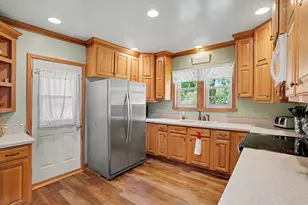 265 E 4th St, Constantine, MI 49042 - Photo 8