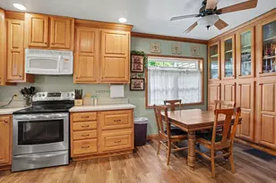 265 E 4th St, Constantine, MI 49042 - Photo 6