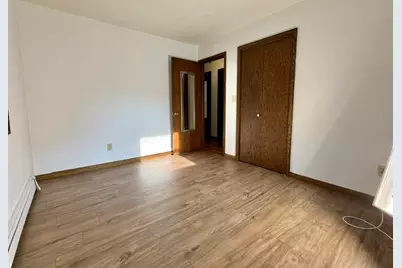 711 E North Drive, Marshall, MI 49068 - Photo 12