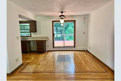 711 E North Drive, Marshall, MI 49068 - Photo 8