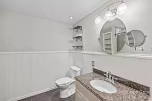 5666 Park Ave, Hudsonville, MI 49426 - Photo 8
