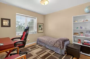 2205 Lake Wood Dr, Jackson, MI 49203 - Photo 30