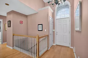 2205 Lake Wood Dr, Jackson, MI 49203 - Photo 4