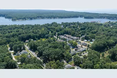 26 Kenneth Street, Pentwater, MI 49449 - Photo 12