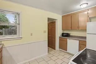 1020 S Division St, Whitehall, MI 49461 - Photo 12