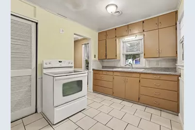 1020 S Division Street, Whitehall, MI 49461 - Photo 10