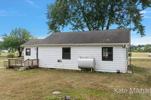 75 4th St, Plainwell, MI 49080 - Photo 60