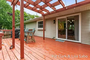 6061 Ridgeview Dr, Muskegon, MI 49441 - Photo 42