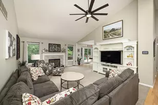 2005 Chestnut Crescent, Saline, MI 48176 - Photo 10