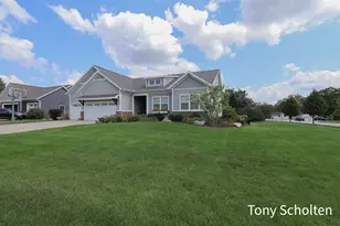 6850 Northbeech Ct, Hudsonville, MI 49426 - Photo 2