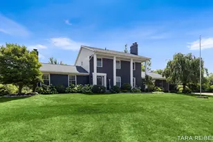 990 Riley St, Hudsonville, MI 49426 - Photo 2