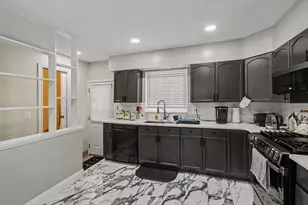 8544 Kinloch St, Dearborn Heights, MI 48127 - Photo 10