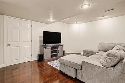 561 Upton Drive, Saint Joseph, MI 49085 - Photo 34