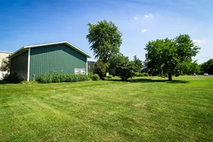 24 W Linden Street W, Three Oaks, MI 49128 - Photo 52