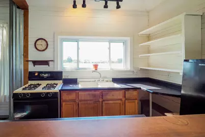 24 W Linden Street W, Three Oaks, MI 49128 - Photo 20