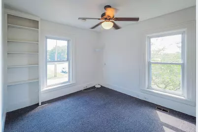 24 W Linden Street W, Three Oaks, MI 49128 - Photo 26