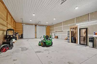 19061 M-60, Three Rivers, MI 49093 - Photo 20