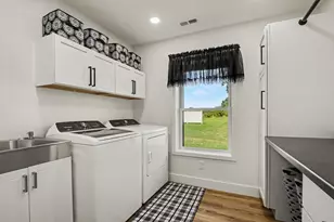 19061 M-60, Three Rivers, MI 49093 - Photo 18