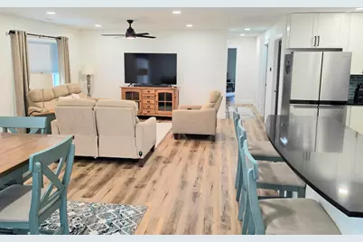 19061 M-60, Three Rivers, MI 49093 - Photo 6