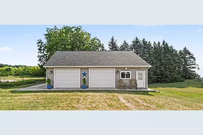 1900 Oak Grove Road, Howell, MI 48855 - Photo 32