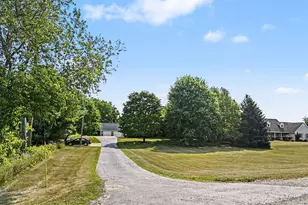 1900 Oak Grove Rd, Howell, MI 48855 - Photo 2