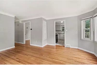 26761 Southwestern Highway, Bedford, MI 48239 - Photo 8