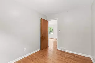 26761 Southwestern Hwy, Bedford, MI 48239 - Photo 12