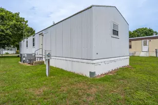 8836 Stevensville-Baroda Rd, Baroda, MI 49101 - Photo 4
