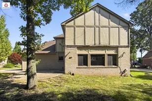 1431 Provincial Dr, Troy, MI 48084 - Photo 32