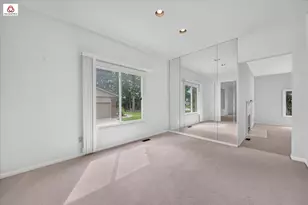 1431 Provincial Dr, Troy, MI 48084 - Photo 8
