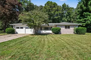 8486 S Hillcrest Dr, Berrien Springs, MI 49103 - Photo 1
