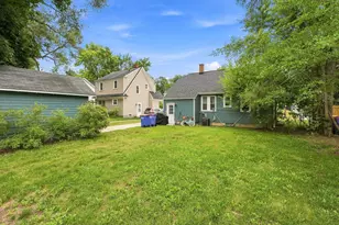 1037 Arlington St NE, Grand Rapids, MI 49505 - Photo 24
