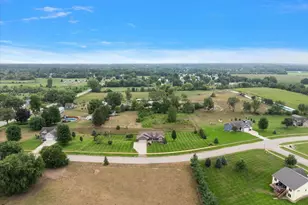 1812 Sunquest Ave, Dorr, MI 49323 - Photo 60
