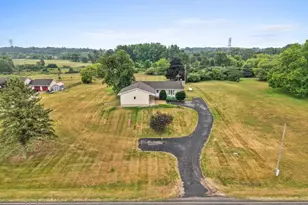 822 E Condensery Rd, Sheridan, MI 48884 - Photo 30
