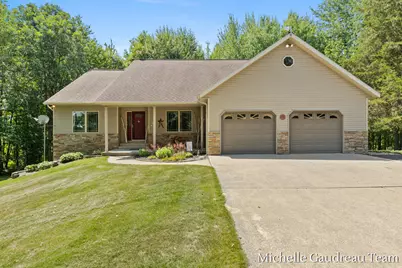 6244 Black Creek Drive, Middleville, MI 49333 - Photo 2