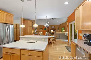 6244 Black Creek Dr, Middleville, MI 49333 - Photo 14