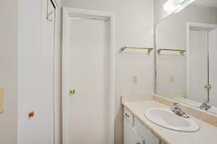 2376 Strathmore St, Kalamazoo, MI 49009 - Photo 14