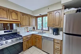 1731 Clearbrook St SE, Grand Rapids, MI 49508 - Photo 10