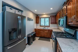 4488 N Valley Dr NE, Grand Rapids, MI 49525 - Photo 6