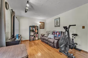 11148 Jackson St, Belleville, MI 48111 - Photo 6
