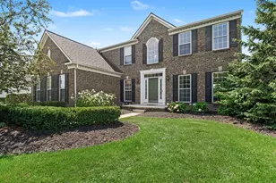 26123 Cornell Dr, South Lyon, MI 48178 - Photo 2