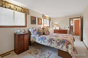 2083 Archwood Dr, Wayland, MI 49348 - Photo 16