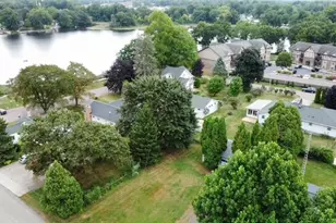 350 Frakes St, Vicksburg, MI 49097 - Photo 44