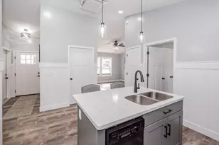 314 S Linden St, Marshall, MI 49068 - Photo 10