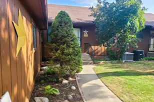 3140 Old Kent Rd SE, Kentwood, MI 49512 - Photo 2