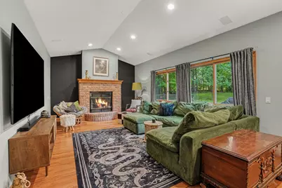 238 Jacaranda Drive, Battle Creek, MI 49015 - Photo 12