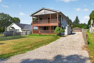 232 Bender St, Jackson, MI 49202 - Photo 1