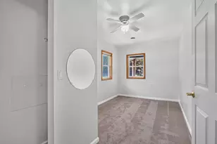 232 Bender St, Jackson, MI 49202 - Photo 24