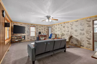 232 Bender Street, Jackson, MI 49202 - Photo 2