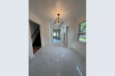 24713 Lois Lane, Southfield, MI 48075 - Photo 8